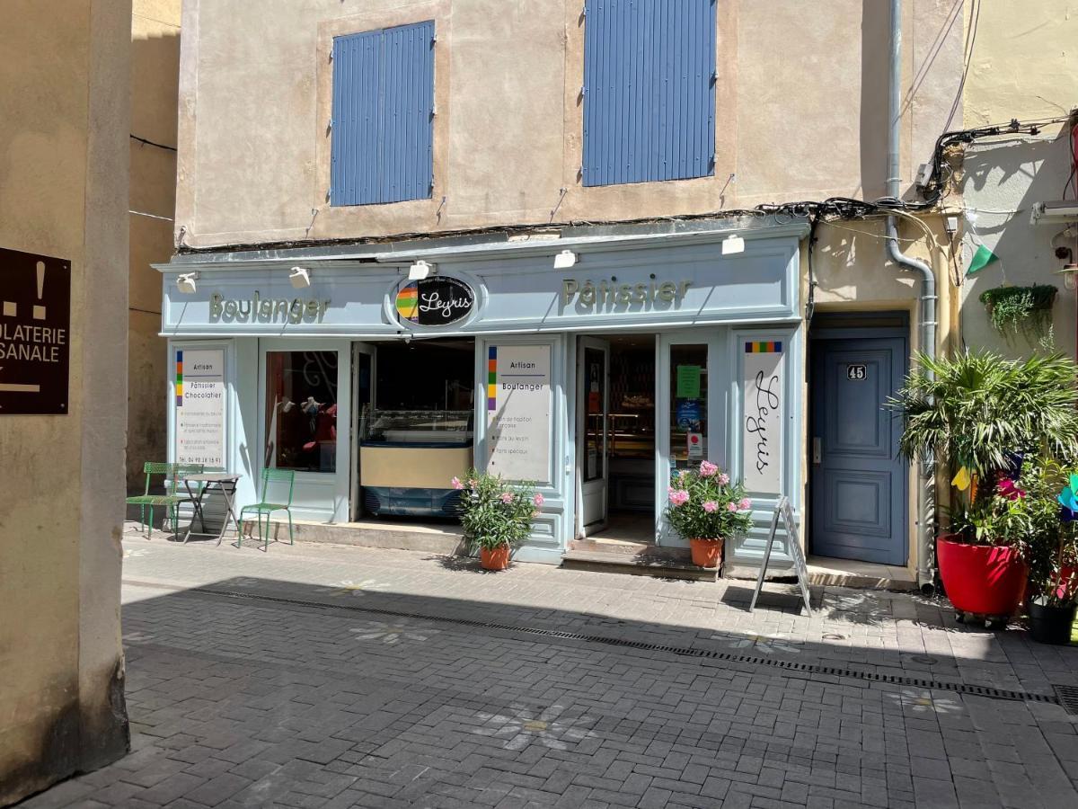 Appartement Et Garage Au Coeur De L'Isle LʼIsle-sur-la-Sorgue Exterior foto